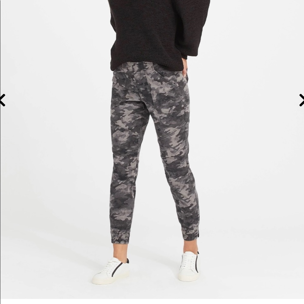 Spanx Stretch Twill Cargo Jogger XL